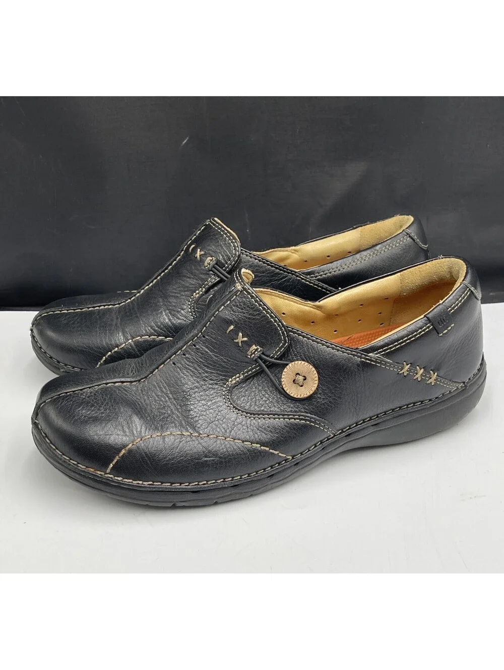 Clarks Un Loop Unstructured Loafers Womens Size 8M Black Leather Comfort Shoes